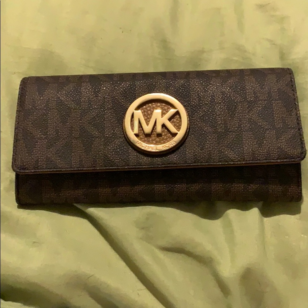 Michael Kors wallet